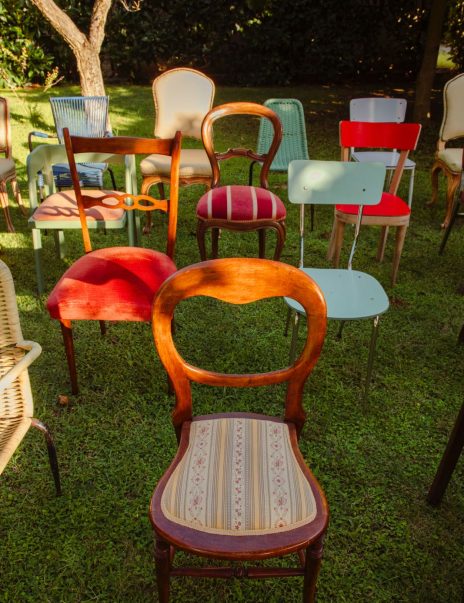 sedie nel giardino eco